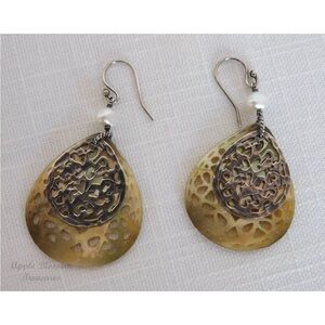 Silpada Sterling, Pearl, Mother of Pearl Carved Filigree Teardrop Earrings W1525